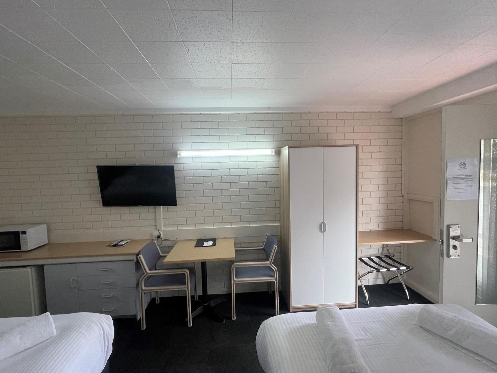 Wanderlight Motor Inn Маджи Экстерьер фото
